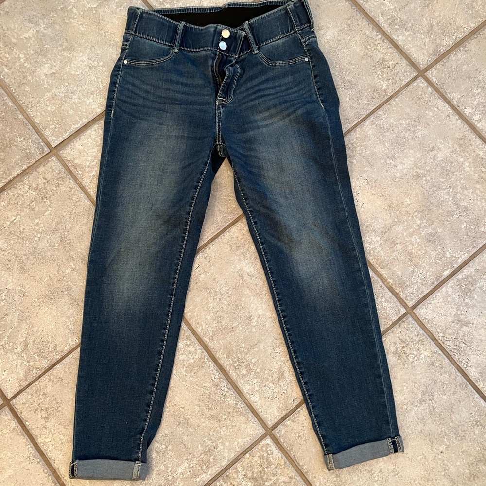 Apt 9 capris size 10. Tummy control band.